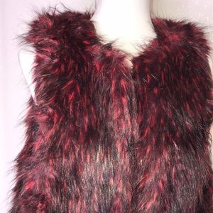 KAREN KANE Boho Blush Faux Fur Vest XL Red Black